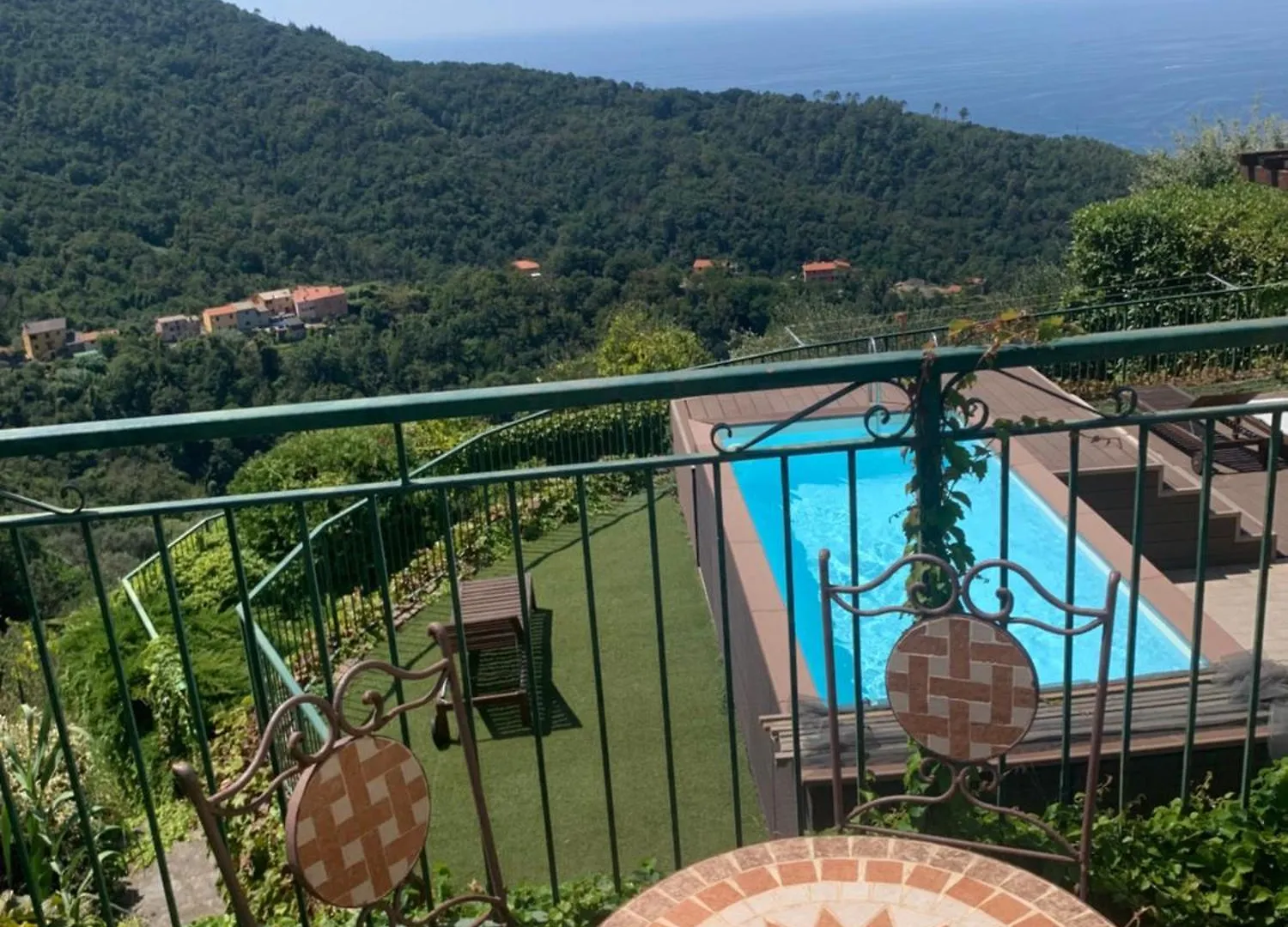 Corner Of Paradise Moneglia